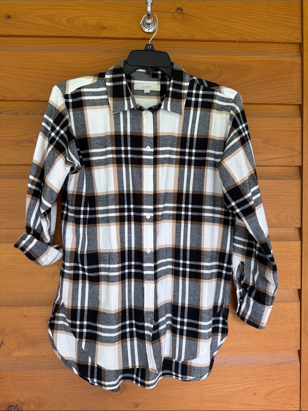 LOFT Black White and Tan Plaid Long-Sleeve Button Shirt